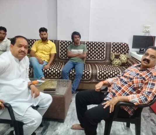 #Jhansi हमलावरों की गिरफ्तारी व सुरक्षा को स्वयं घायल अंचल उतरेंगे मैदान में