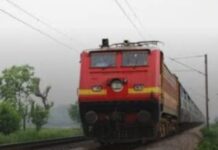 स्वतंत्रता दिवस व जन्माष्टमी विशेष गाड़ी का सञ्चालन