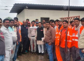 8वें वेतन आयोग व ट्रैकमैन की माँग पर जानकारी