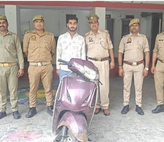 1500 सीसीटीवी फुटेज खंगाले तब हत्थे चढ़ा स्कूटी सवार लुटेरा