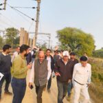 डीआरएम द्वारा गढ़मऊ रेलवे स्टेशन व गुड्स शेड का निरीक्षण