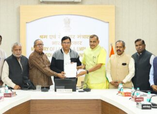 चार श्रम संहिताओं के कार्यान्वयन का बीएमएस द्वारा स्वागत