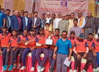 अंडर 16 स्व गजाधर प्रसाद चतुर्वेदी स्टेट क्रिकेट टूर्नामेंट की चैम्पियन बनी सीएल लखनऊ