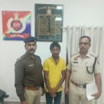 आरपीएफ ने ट्रेन से नावालिग को भगा कर ले जा रहे आरोपी को झांसी में पकडा