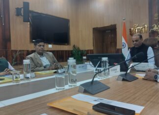 आधुनिक भारत की धड़कन — बनारस से खजुराहो तक दौड़ेगी वंदे भारत एक्सप्रेस