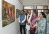 “आर्ट एग्ज़िबिशन” के चित्र कलाकारों की जीवंत अभिव्यक्ति