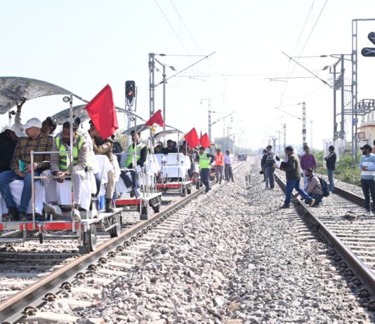 नव-दोहरीकृत बाँदा – डिंगवाही – खुरहण्ड रेलखंड पर 120 किमी प्रति घंटे की रफ्तार से स्पीड ट्रायल