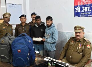 आरपीएफ व जीआरपी ने 60 हजार रुपए की अंग्रेजी शराब सहित दो तस्कर दबोचे