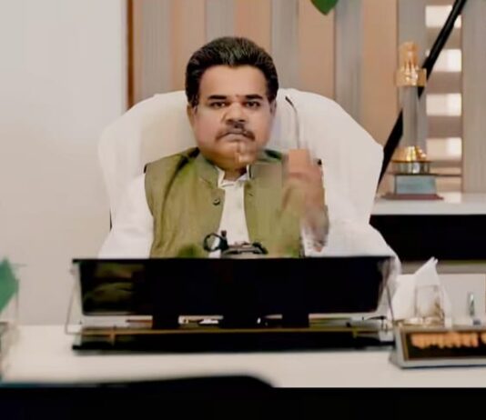 फिल्म ‘ढीठ मैं दिखाई दिए झांसी के अभिनेता आरिफ शहडोली