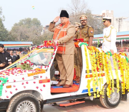 वीरांगना महारानी लक्ष्मीबाई की भूमि पर महिला शक्ति ने संभाली परेड की कमान