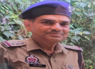 #Jhansi गणतंत्र दिवस परेड के लिए वर्दी तैयार कर रहे थे, मौत ने झपट्टा मारा