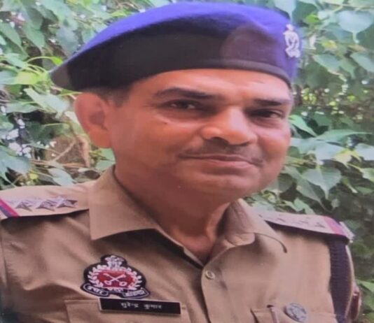 #Jhansi गणतंत्र दिवस परेड के लिए वर्दी तैयार कर रहे थे, मौत ने झपट्टा मारा