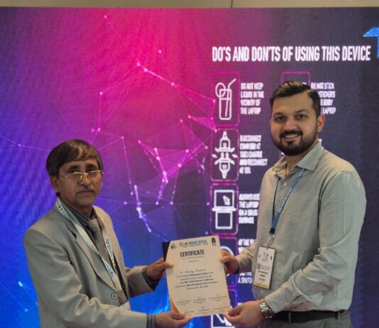 इन्डियन डेन्टल एसोसिएशन के राष्ट्रीय अधिवेशन में डॉ धीरज प्रकाश सम्मानित