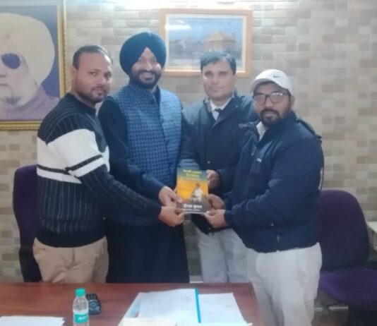 “रेल की धड़कन – ट्रेन मैनेजर” पुस्तक का विमोचन