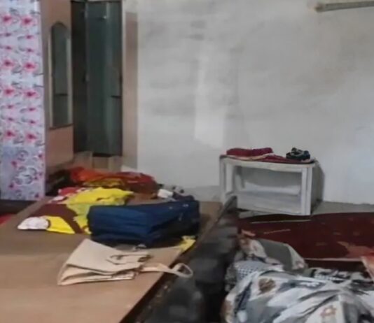 #Jhansi ज्वेलर के घर व दुकान के ताले तोड़ चोरों ने उड़ाए लाखों के आभूषण