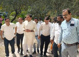 बड़ागांव ब्लॉक में विकास कार्यों की समीक्षा व नई योजनाओं पर मंथन