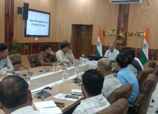 ग्रीष्म ऋतु में झांसी रेल मंडल के स्टेशनों पर पेयजल की पर्याप्त व्यवस्था की रणनीति