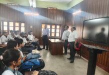 आबकारी विभाग की पहल : पॉलिटेक्निक कालेज में नशे के विरुद्ध जागरूकता