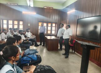 आबकारी विभाग की पहल : पॉलिटेक्निक कालेज में नशे के विरुद्ध जागरूकता