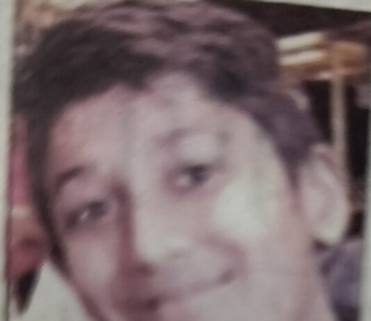 Jhansi चिकित्सा अधीक्षक के इकलौते बेटे की ट्रेन की चपेट में आने से मौत