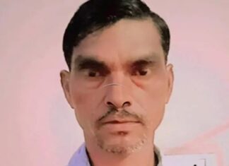 बेटी के सामने ज़हर निगलने वाले पिता ने दम तोड़ा, दो की हालत गंभीर