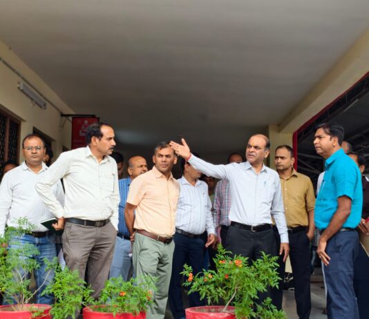 यात्रियों को बेहतर, सुरक्षित एवं सुगम सेवाएं/ सुविधाएं मुहैया कराने पर जोर
