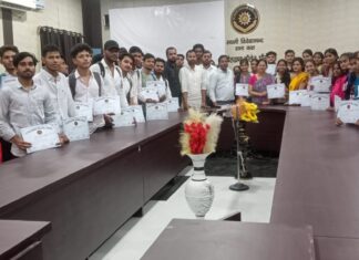 बीकेडी में वैल्यू एडेड कोर्स का समापन, विद्यार्थियों को प्रमाण-पत्र वितरित