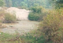 किसान नेता बॉबी राजा और टीम की मुहिम रंग ला रही, नदी, तालाबों से राख की सफाई का कार्य शुरू