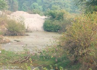 किसान नेता बॉबी राजा और टीम की मुहिम रंग ला रही, नदी, तालाबों से राख की सफाई का कार्य शुरू