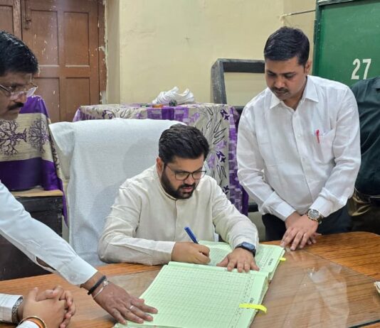 जिले में सुशासन व पारदर्शिता के साथ किया जाएगा कार्य : डीएम राठी
