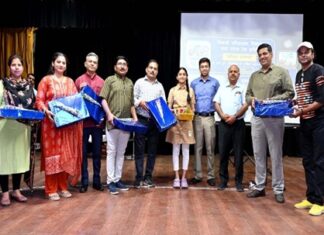 “तनाव मुक्त संरक्षित रेल संचालन में लोको पायलट परिवार की अहम भूमिका”