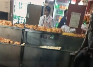 चित्रा चौराहा पर मौत का झपट्टा, मिनटों में निकली जान