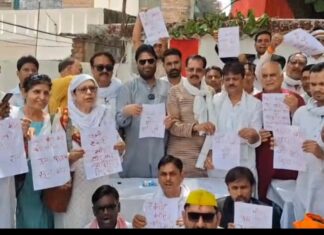 पूर्व केंद्रीय मंत्री मैदान में, खून से लिखे पत्र! स्मार्ट मीटर के खिलाफ सड़कों पर उतरे कांग्रेसी