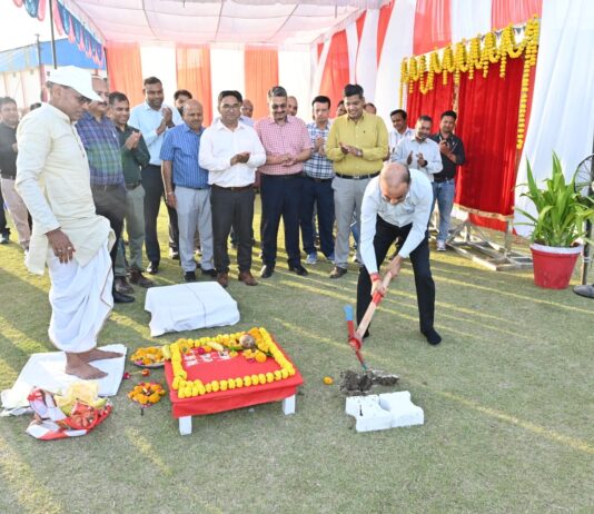 #Jhansi डीएसए क्रिकेट स्टेडियम में 4 करोड़ से राष्ट्रीय स्तर की फ्लड लाइट्स