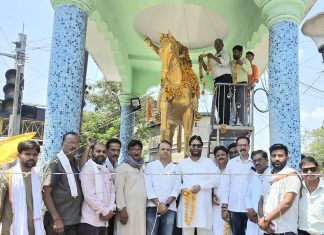 जयंती पर कांग्रेसियों ने लोकमाता अहिल्याबाई होल्कर को किया नमन