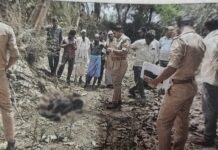 खेत में शराब पार्टी, नाले में बुंदेली गायिका का जला शव !
