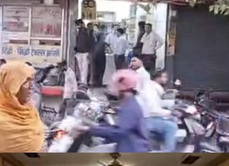श्री लक्ष्मी नारायण मंदिर के सामने मॉडल शॉप बंद कराने हिन्दू जागरण मंच ने फूंका विगुल