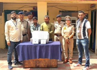 आरपीएफ चित्रकूटधाम कर्वी व क्राइम विंग ने दबोचे दो शातिर, लाखों के आभूषण बरामद