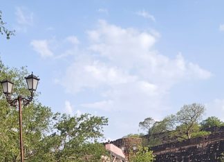 झांसी से ग्वालियर रानी झांसी बलिदान ज्योति यात्रा निकाली