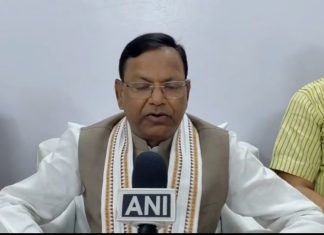 गलत नैरेटिव खड़ा करके देश का माहौल बिगाड़ने की कोशिश हो रही : पंकज चौधरी