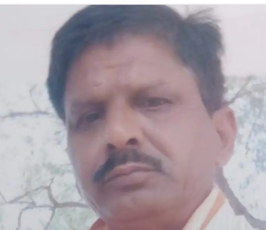 अर्थी को कंधा न दे बेटा.. लिख कर कारोबारी पिता ने ज़हर खाया