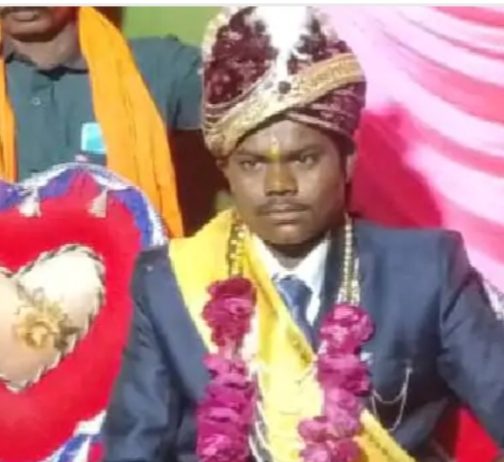 सहेलियों को पार्टी के लिए पत्नी की 25 हजार की डिमांड पूरी नहीं कर पाया, जान दे दी