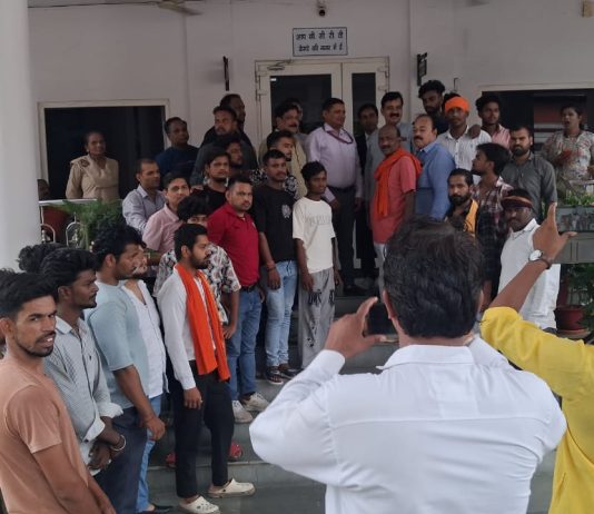 सड़कों पर जैम व अतिक्रमण और सट्टा माफिया पर कार्रवाई की मांग