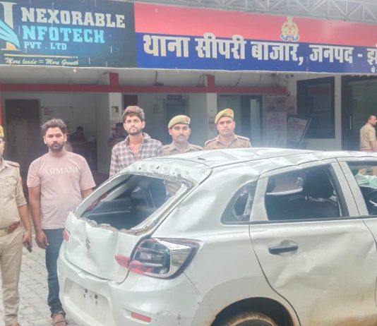 दंपत्ति को धमका कर आभूषण व कार के लुटेरे दो बदमाश हत्थे चढ़े, कार बरामद, दो साथी फरार