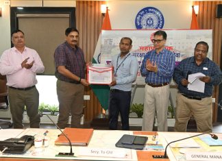 असिस्टेंट लोको पायलट आदित्य नारायण बने जून 26 के सर्वश्रेष्ठ रेलकर्मी