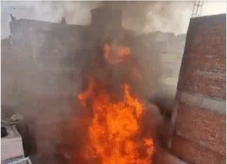 चौधरी पेंट हाउस अग्निकांड : रात 11 बजे आग बुझती, सुबह 6.30 बजे फिर भड़की
