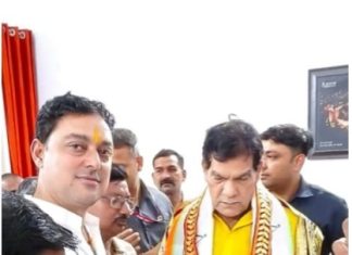 पार्षद द्वारा नजूल की भूमि पर निर्मित 60 आवास भवनों को फ्री होल्ड कराने की मांग