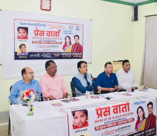सांसद अनुराग शर्मा का सेवा संकल्प—झाँसी में फिर लौटेगी बच्चों के चेहरों पर मुस्कान