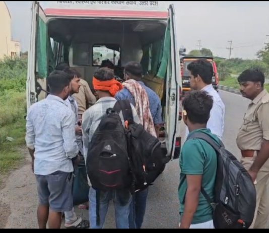 हाईवे पर हादसा: इंदौर से लखनऊ जा रही बस गहरी खाई में पलटी, 16 यात्री घायल