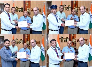 सतर्कता व सजगता से उत्कृष्ट कार्य करने वाले रेल कर्मचारियों को संरक्षा पुरस्कार